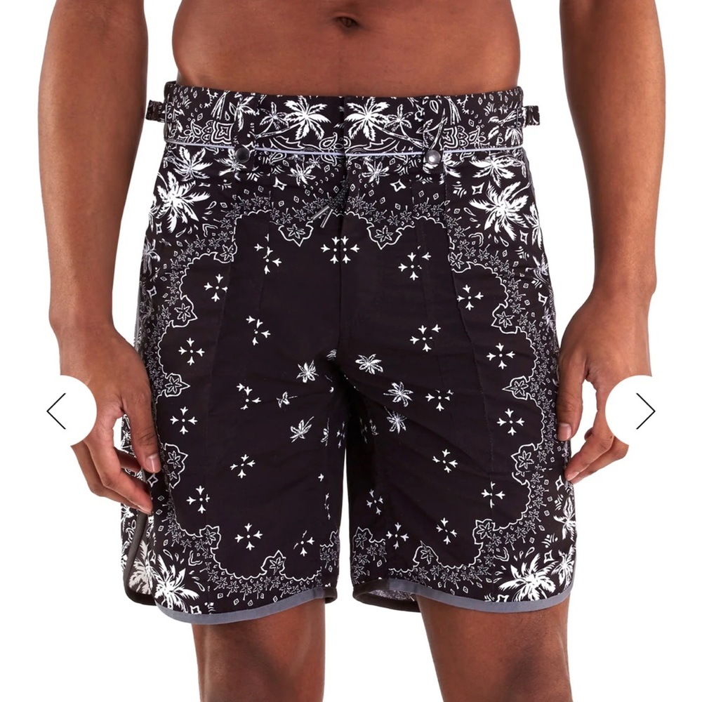 Teddy Vonranson Jimmy Board shorts bandana print